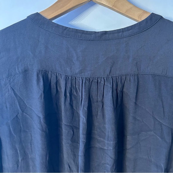 Loft Gray Rayon Romper, L, Long Sleeve, Lace Details, Button Front, Cinch Waist - Picture 6 of 8